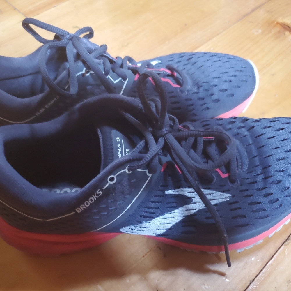 Brooks running sneakers